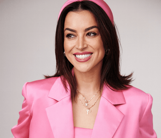 photo of Malu Marzarotto Chief Marketing Officer of Magnifique Couleur